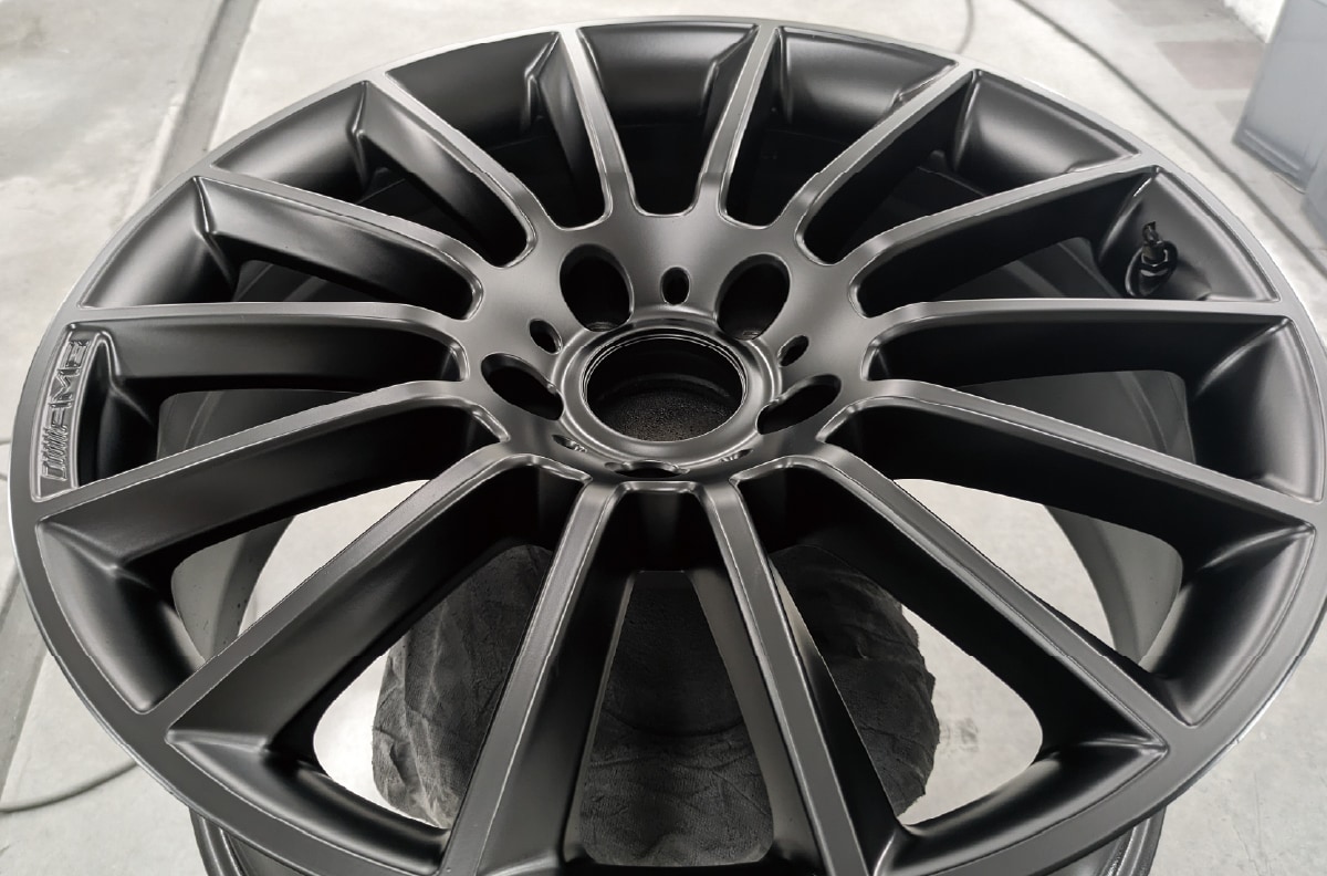 マットブラック|ホイールオーダーカラー塗装・加工・レストア ｜グラフティ