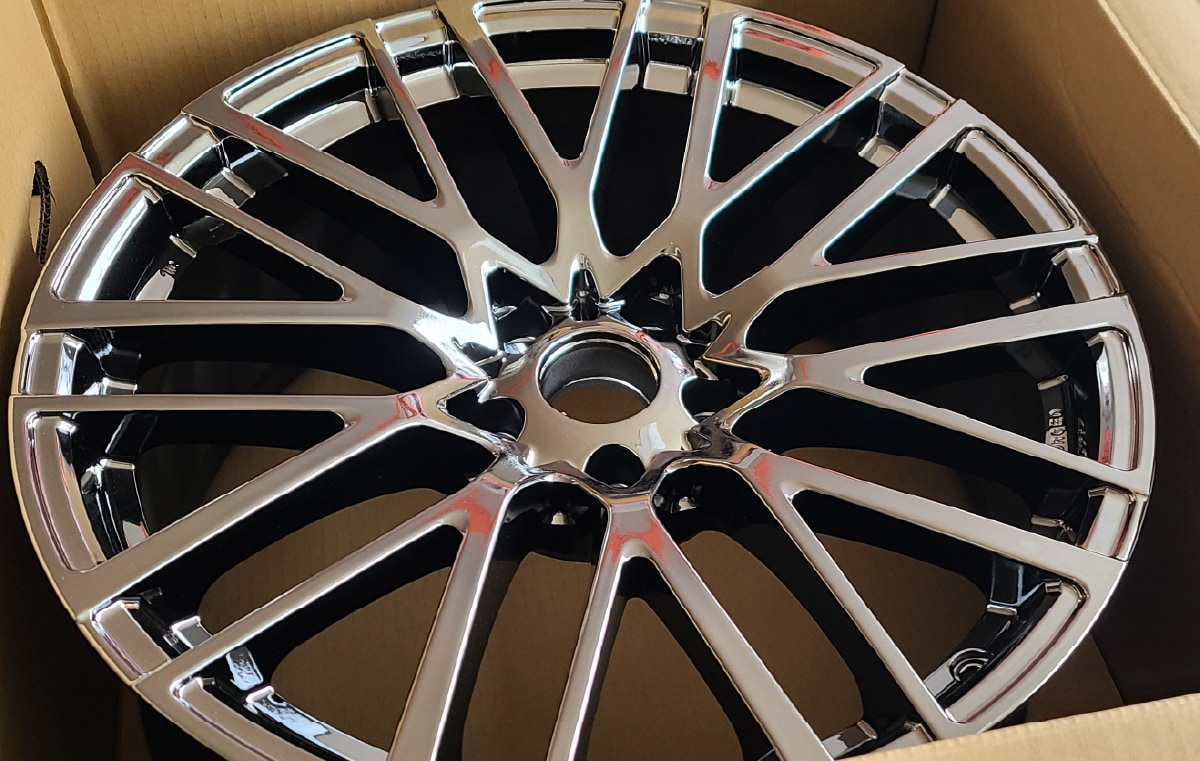 メッキ加工|ホイールオーダーカラー塗装・加工・レストア ｜グラフティ