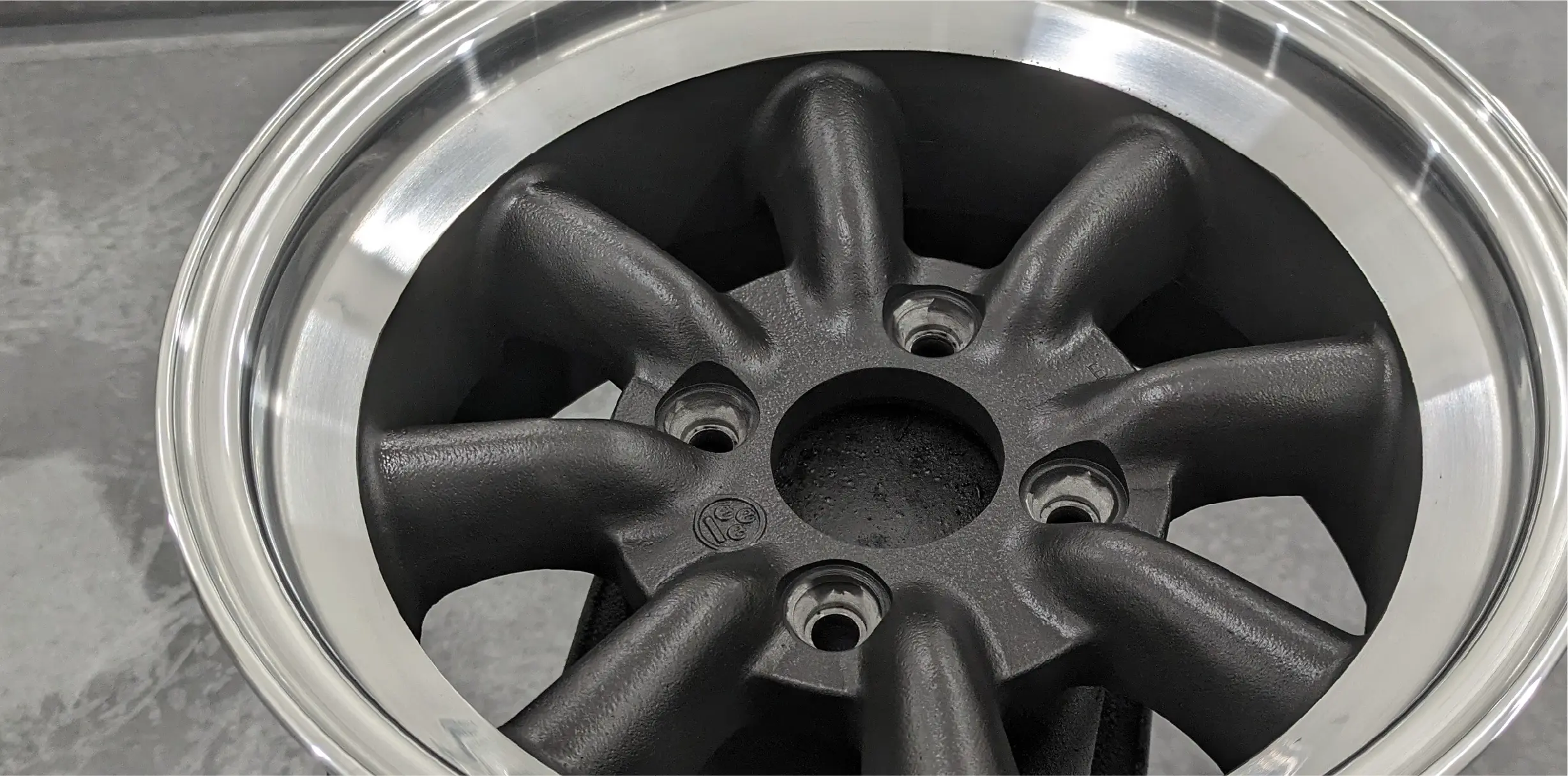 ホイール再生修理・リペア・ペイント完成品